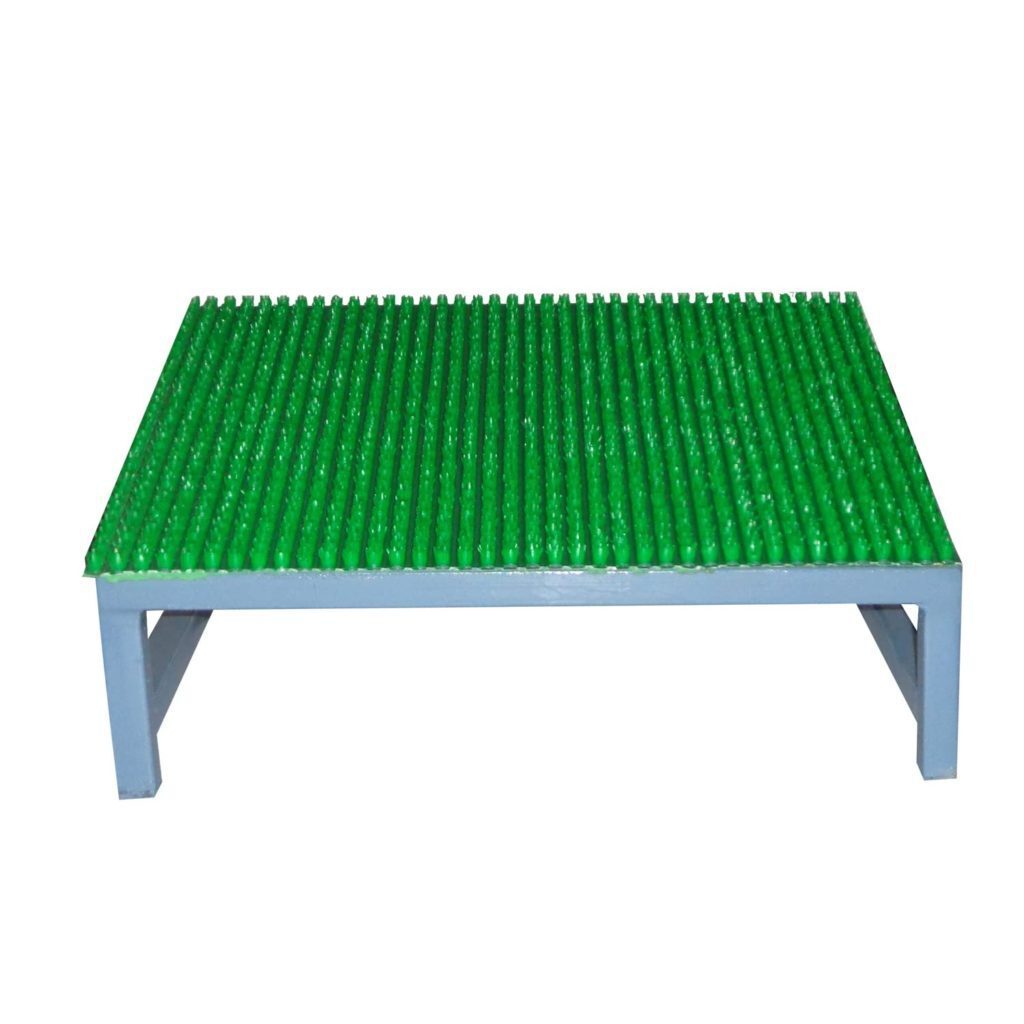 Sanushaa Metal Footrest with Grass Surface, Sanushaa is your Auth. supplier, Buy from sanushaa store or what's up 8826891304.